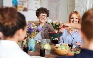 Feestmenu met lokale ingrediënten: kookdemo © Pexels